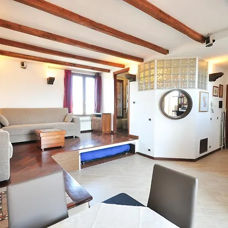 Penthouse With View * Rome